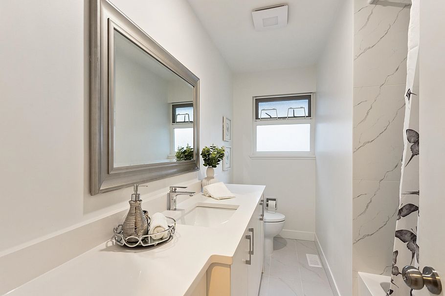 3288 Hoskins Road North Vancouver, BC - 18