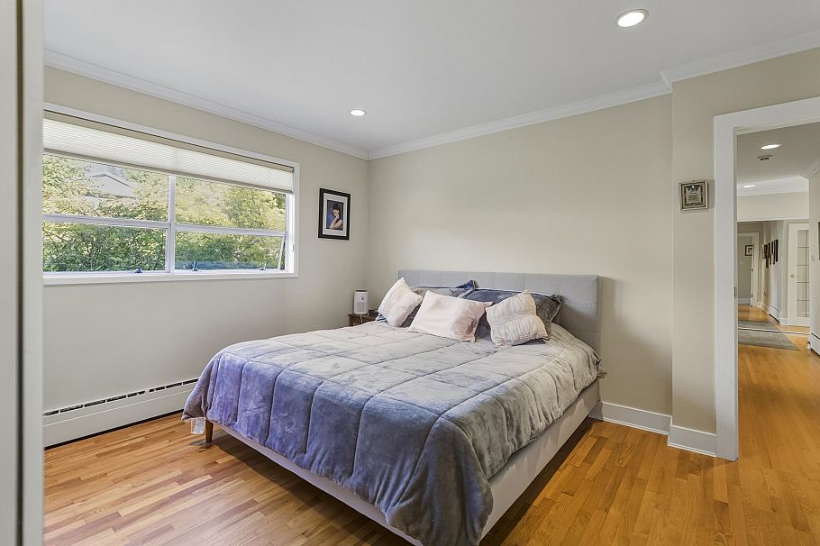 715 Kilkeel Place North Vancouver, BC - 12