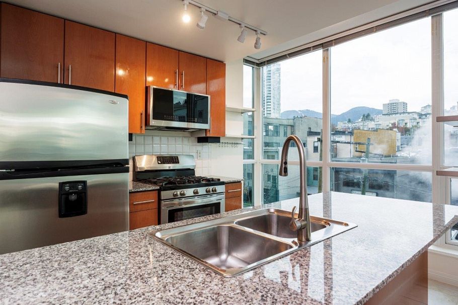 501 138 E Esplanade North Vancouver, BC - 6