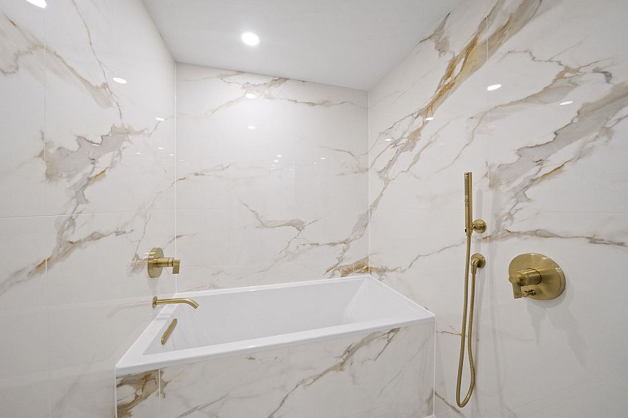 703 1033 Nelson Street Vancouver, BC - 22