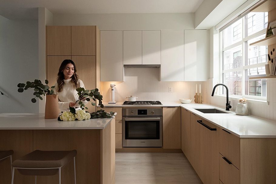 125 2045 Heritage Park Lane North Vancouver, BC - 2