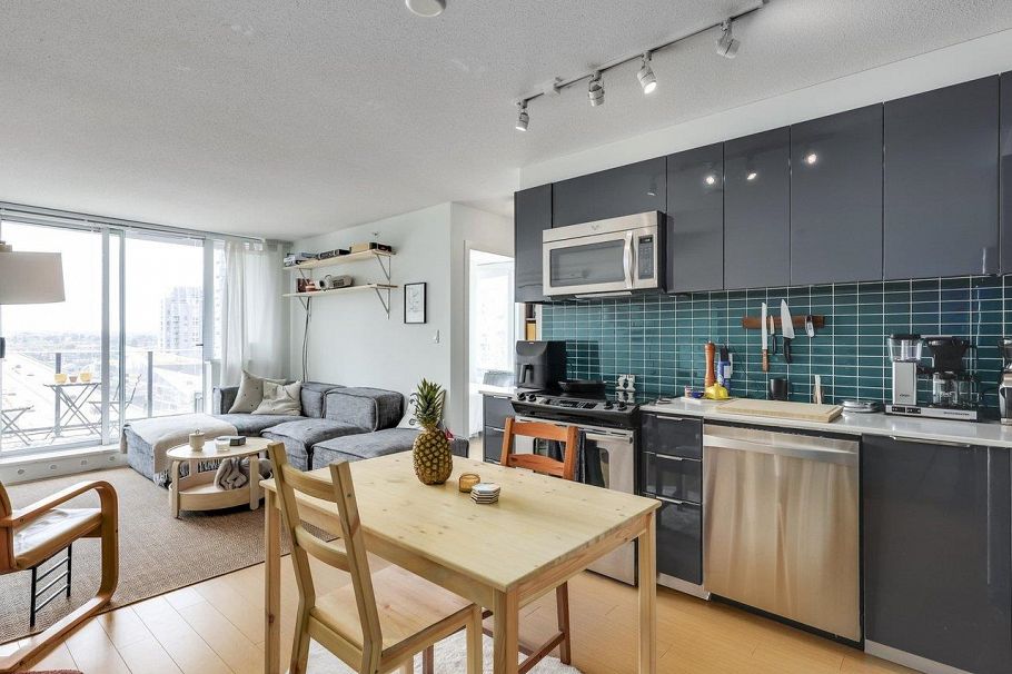 912 1325 Rolston Street Vancouver, BC - 8