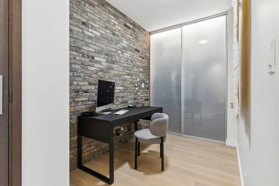 402 1477 W Pender Street Vancouver, BC - 17