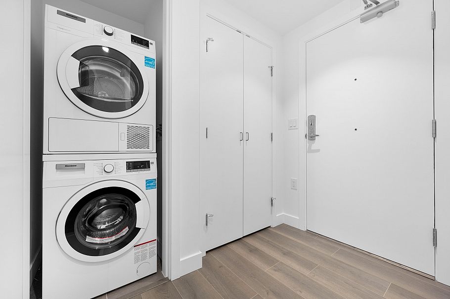 1602 8188 FRASER STREET, Vancouver BC V5X 0J8 Vancouver, BC - 13