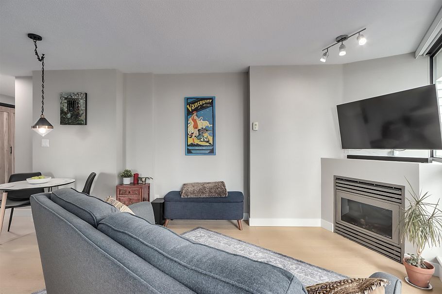 1102 501 Pacific Street Vancouver, BC - 4