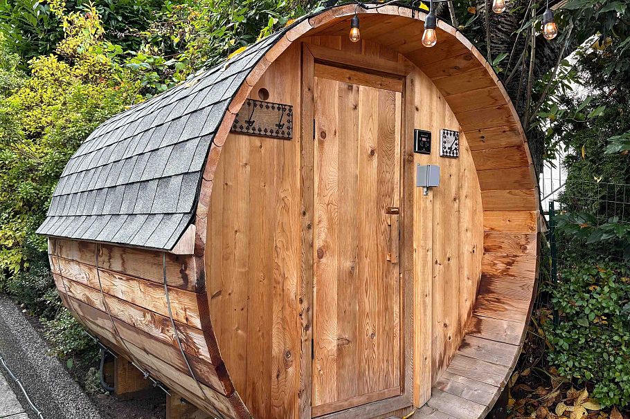 1806 Deep Cove Road North Vancouver, BC - 35