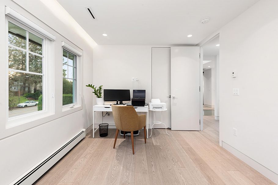 1407 W 33rd Avenue Vancouver, BC - 22