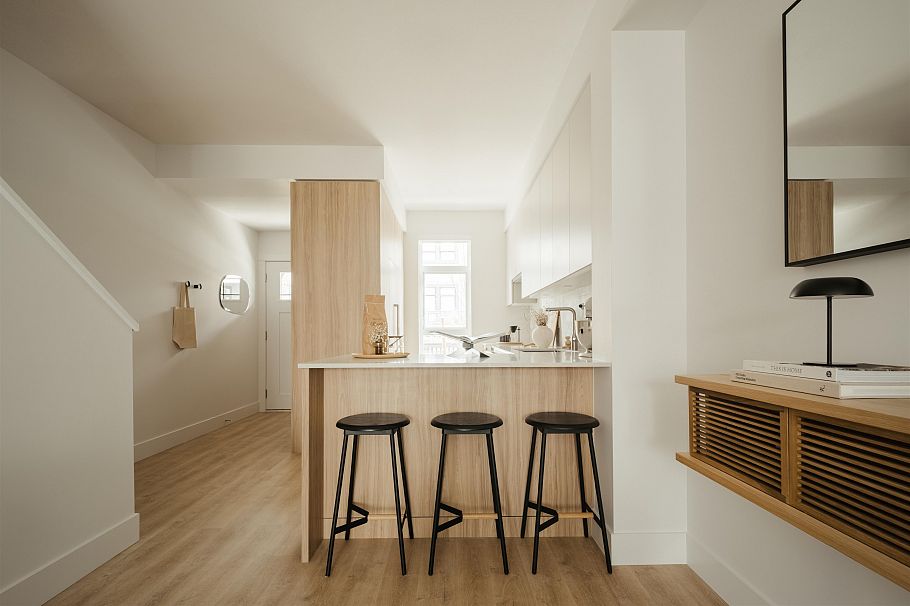 103 2306 Emery Court North Vancouver, BC - 3