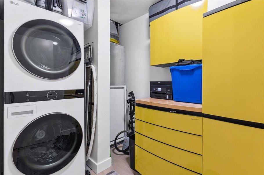 402 1477 W Pender Street Vancouver, BC - 19