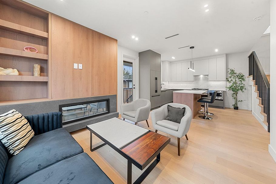 3483 Adanac Street Vancouver, BC - 5