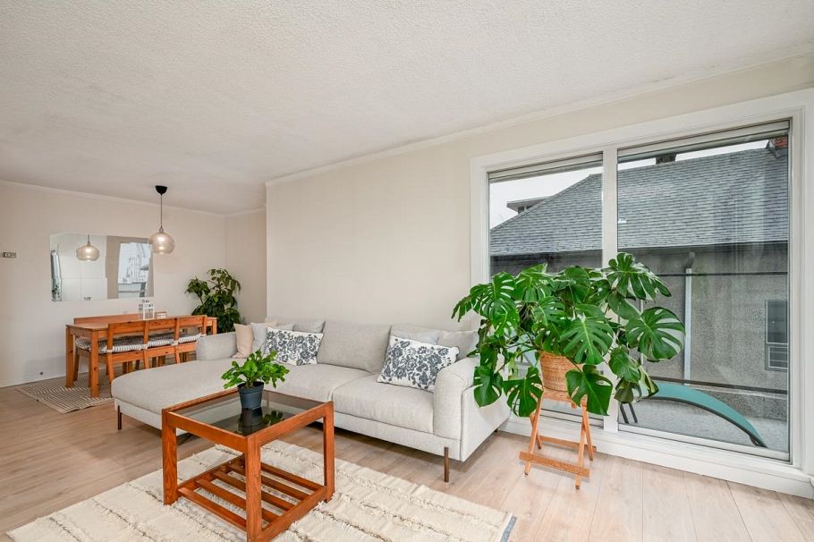 201 2336 Wall Street Vancouver, BC - 4