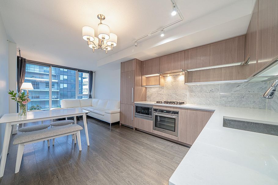 1606 8988 Patterson Road Richmond, BC - 10