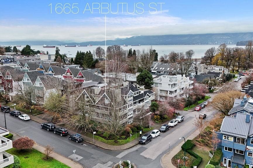 203 1665 Arbutus Street Vancouver, BC - 13