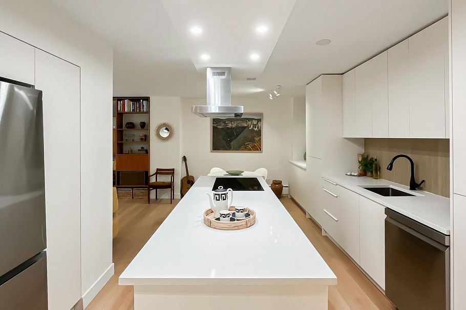 102 2016 Fullerton Avenue North Vancouver, BC - 3