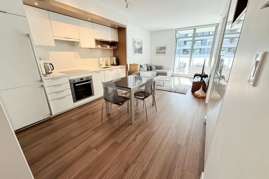 313 1661 Quebec Street Vancouver, BC - 16