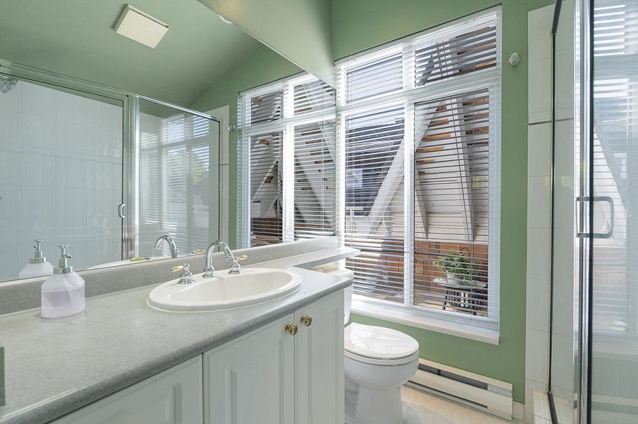 2880 E Kent Avenue South Vancouver, BC - 22