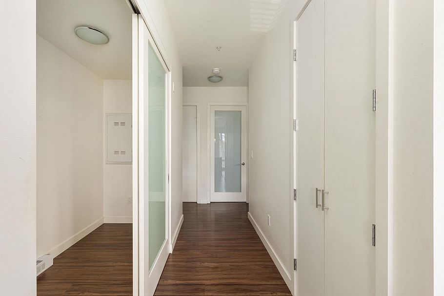 218 3333 Main Street Vancouver, BC - 8