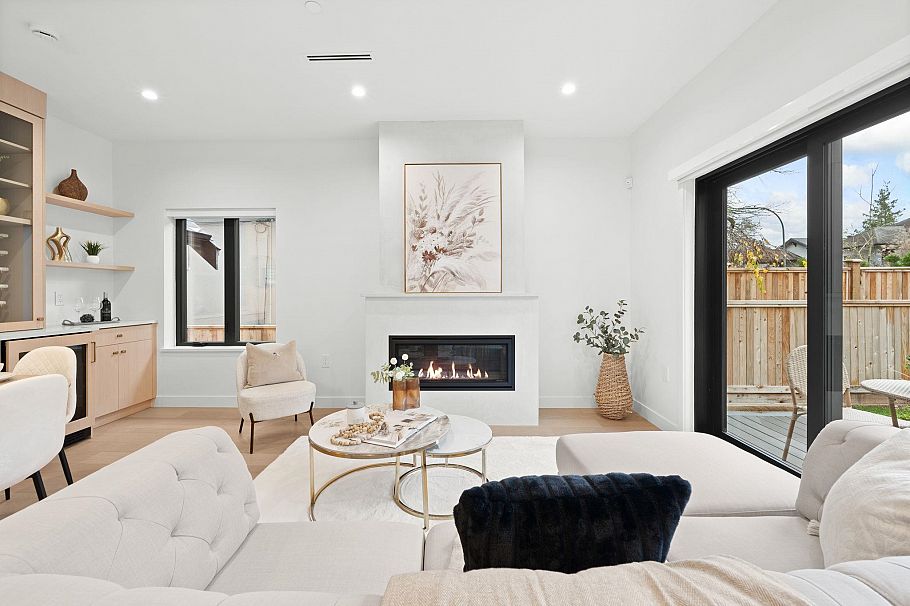 1 2247 Parker Street Vancouver, BC - 6