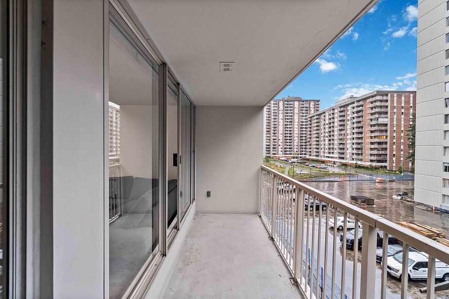 506 2004 Fullerton Avenue North Vancouver, BC - 23