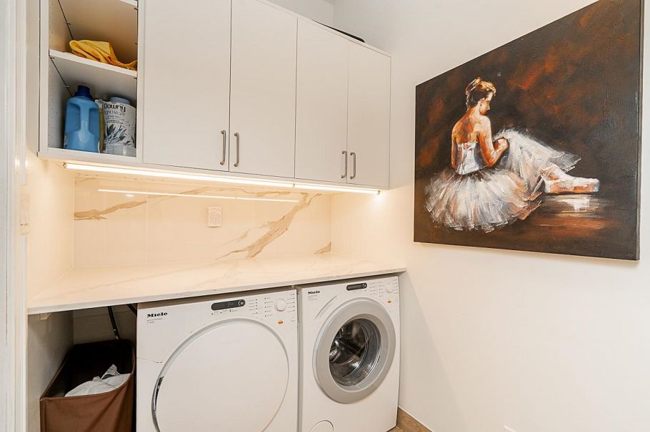 109 216 E 6th Street North Vancouver, BC - 26