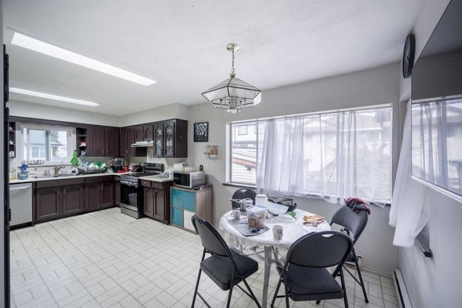 753 E 55th Avenue Vancouver, BC - 21