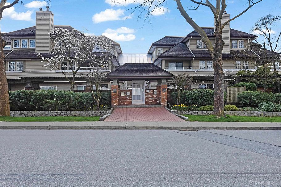301 3421 Curle Avenue Burnaby, BC - 1