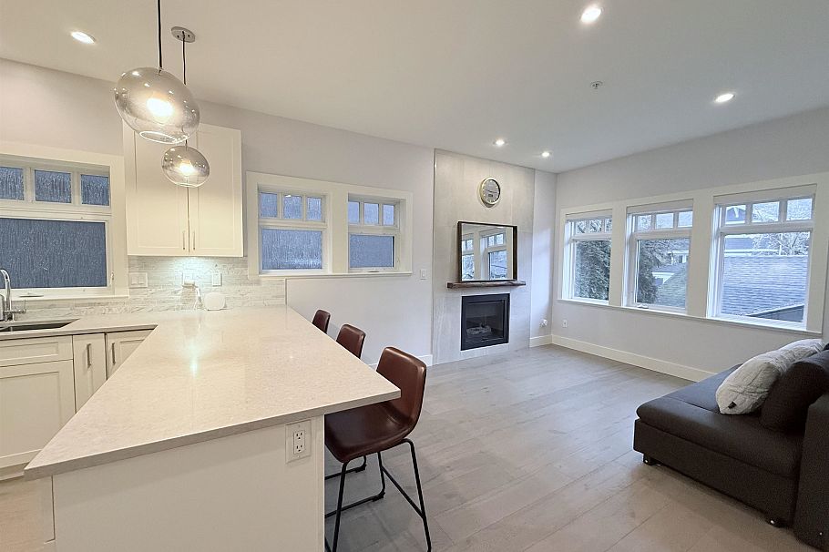 3083 Burrard Street Vancouver, BC - 4