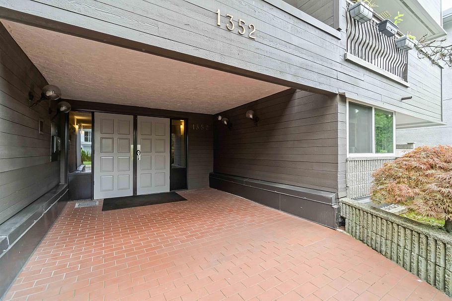 102 1352 W 10th Avenue Vancouver, BC - 3