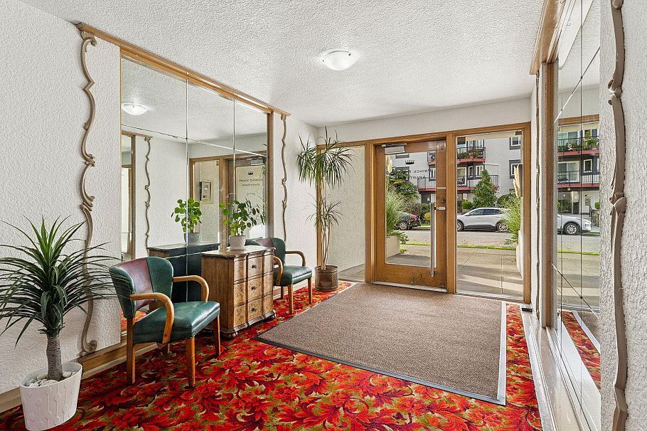 103 2776 Pine Street Vancouver, BC - 29