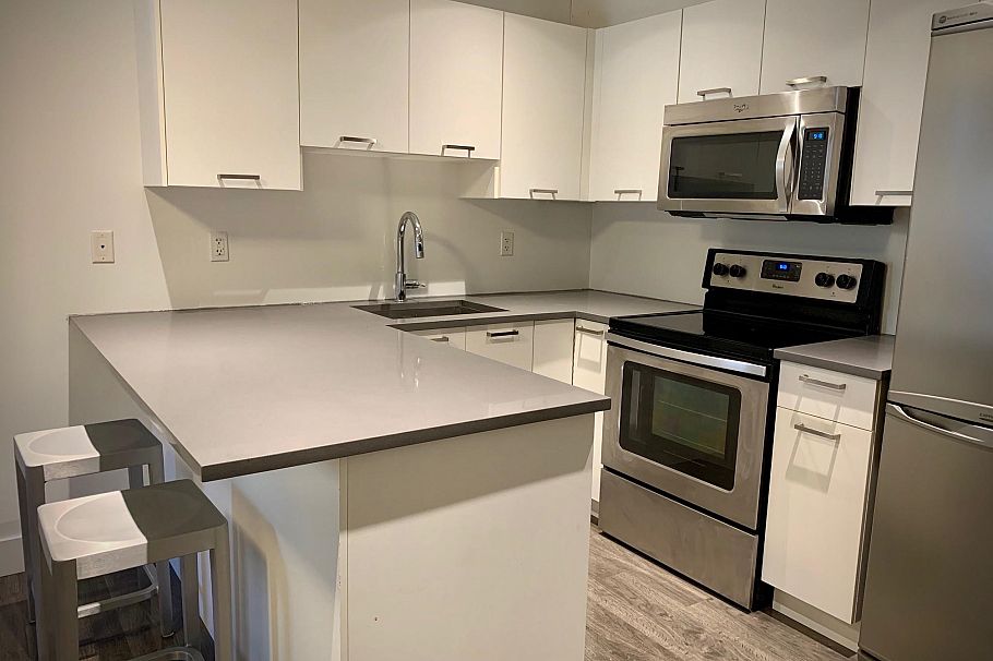 33 E 22nd Avenue Vancouver, BC - 30