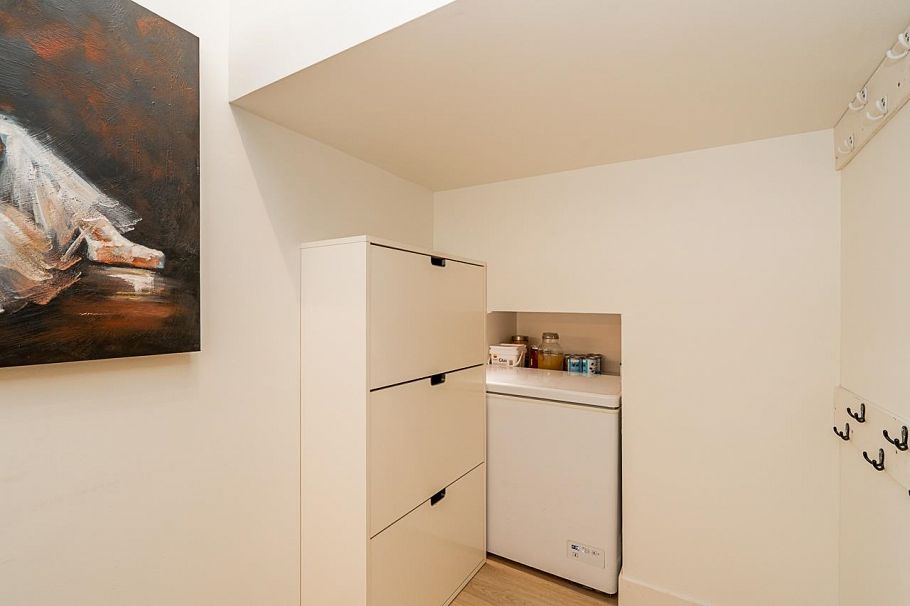 109 216 E 6th Street North Vancouver, BC - 27