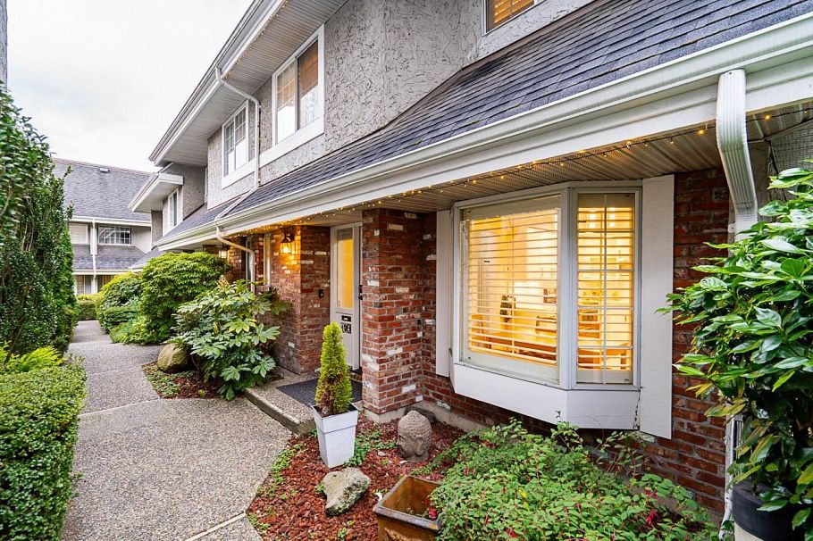 109 216 E 6th Street North Vancouver, BC - 34