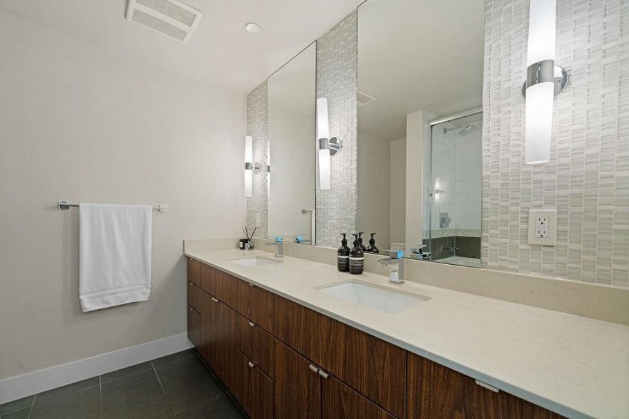 1501 159 W 2nd Street Vancouver, BC - 16