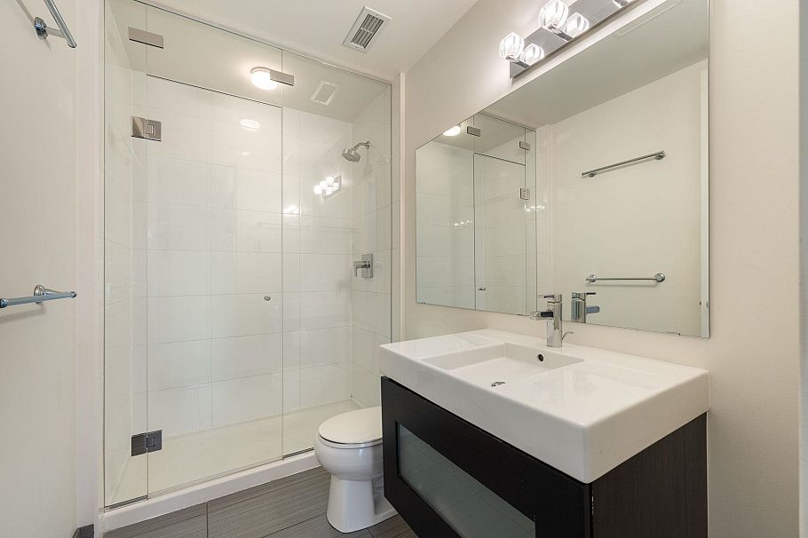 218 3333 Main Street Vancouver, BC - 14