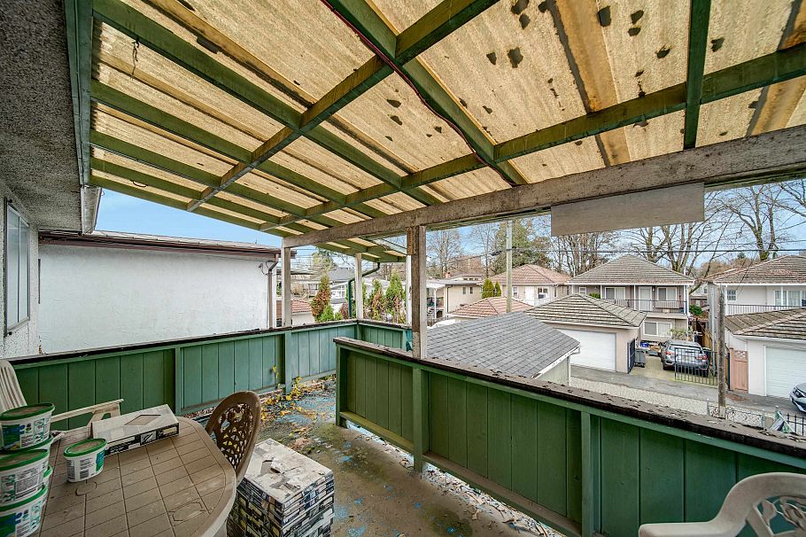 5284 Slocan Street Vancouver, BC - 31