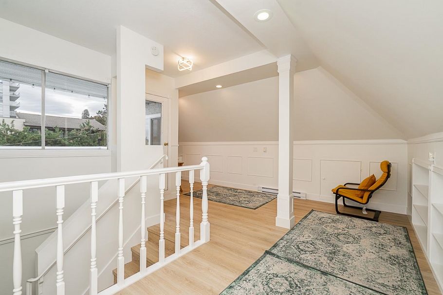 109 216 E 6th Street North Vancouver, BC - 23