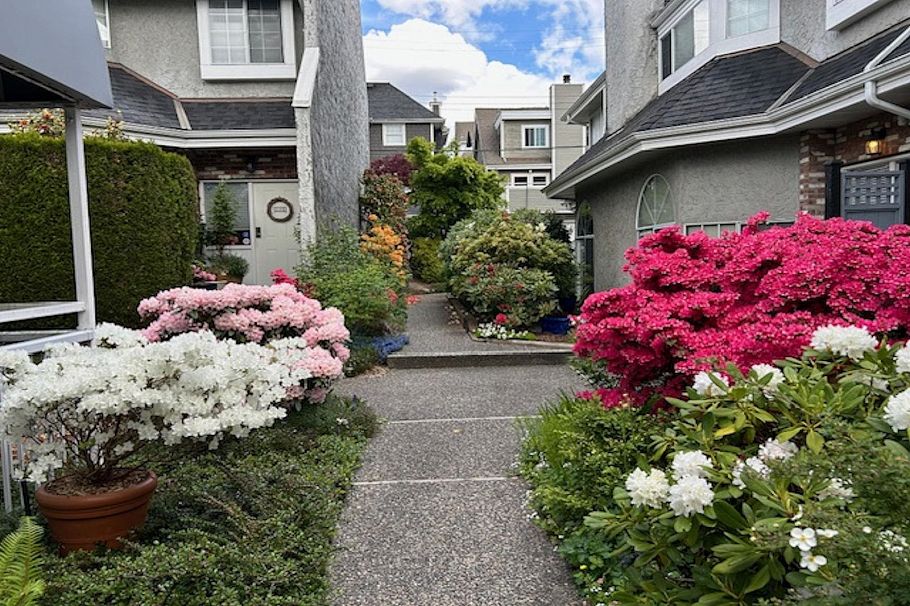 109 216 E 6th Street North Vancouver, BC - 36