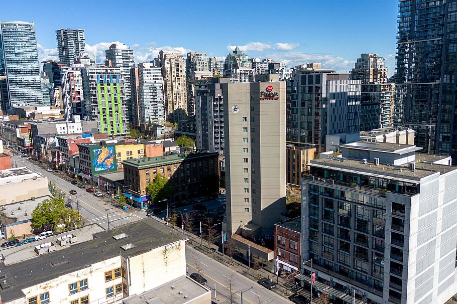 1130 Granville Street Vancouver, BC - 4