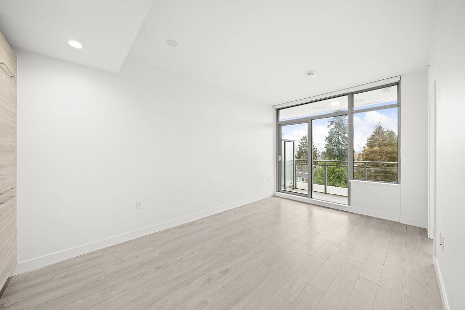 301 523 W King Edward Avenue Vancouver, BC - 5