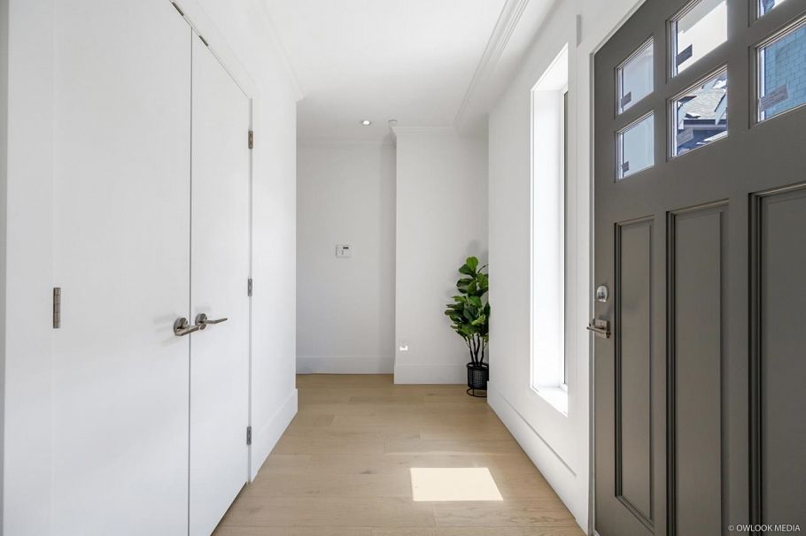 1421 E 27th Avenue Vancouver, BC - 14