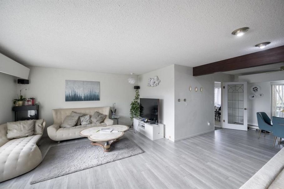 753 E 55th Avenue Vancouver, BC - 14