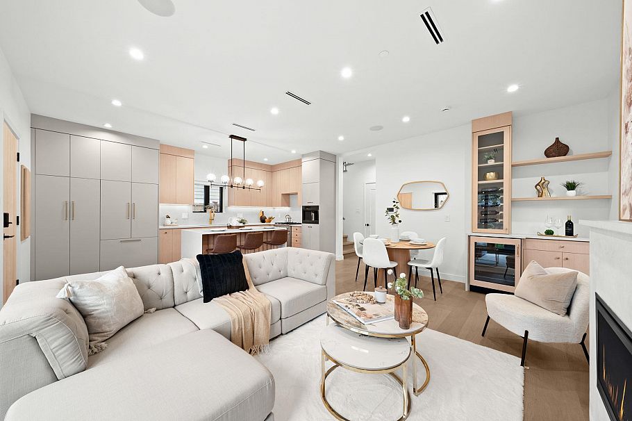 1 2247 Parker Street Vancouver, BC - 9