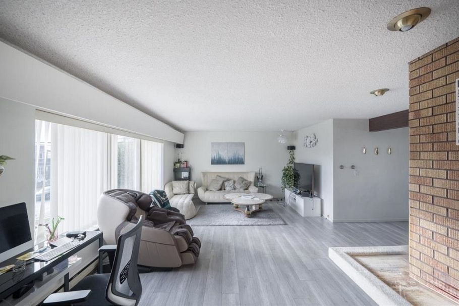 753 E 55th Avenue Vancouver, BC - 15