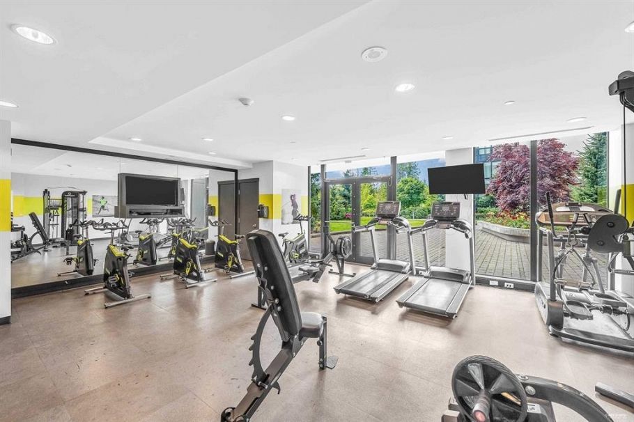 303 5628 Birney Avenue Vancouver, BC - 5