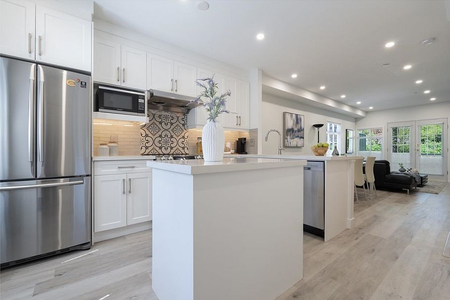 2880 E Kent Avenue South Vancouver, BC - 11