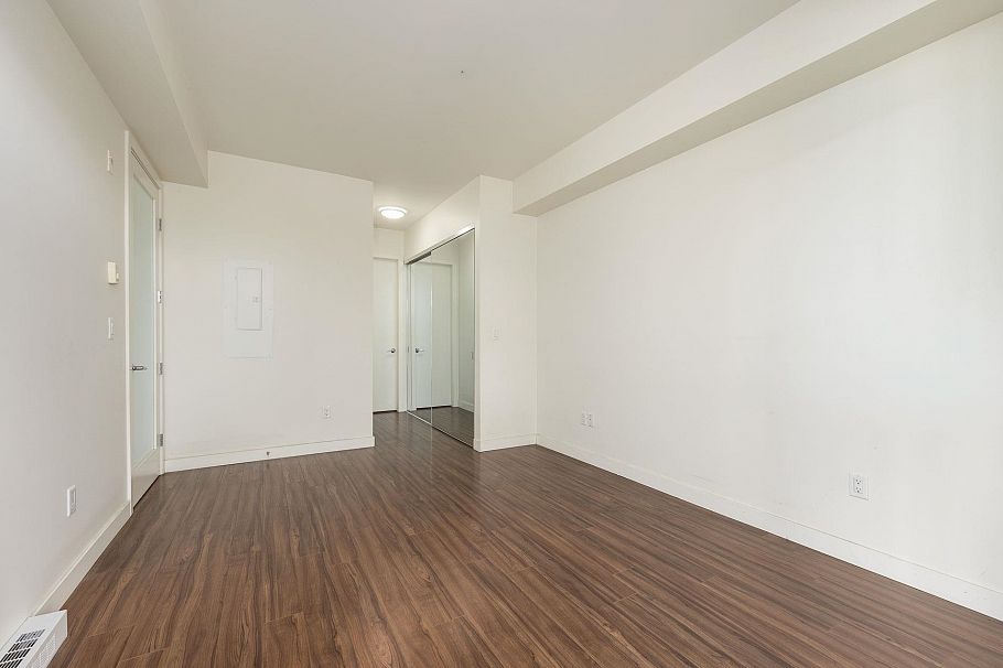 218 3333 Main Street Vancouver, BC - 11