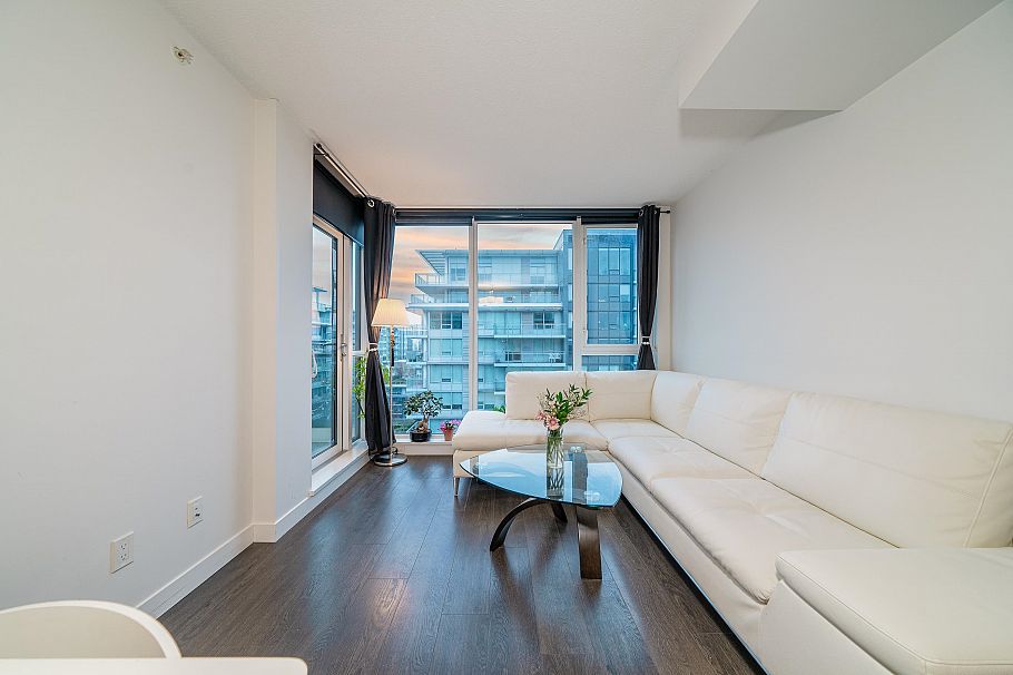 1606 8988 Patterson Road Richmond, BC - 11