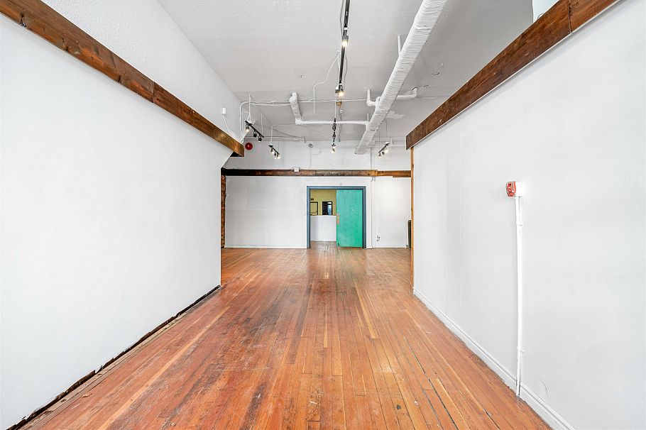 1130 Granville Street Vancouver, BC - 14