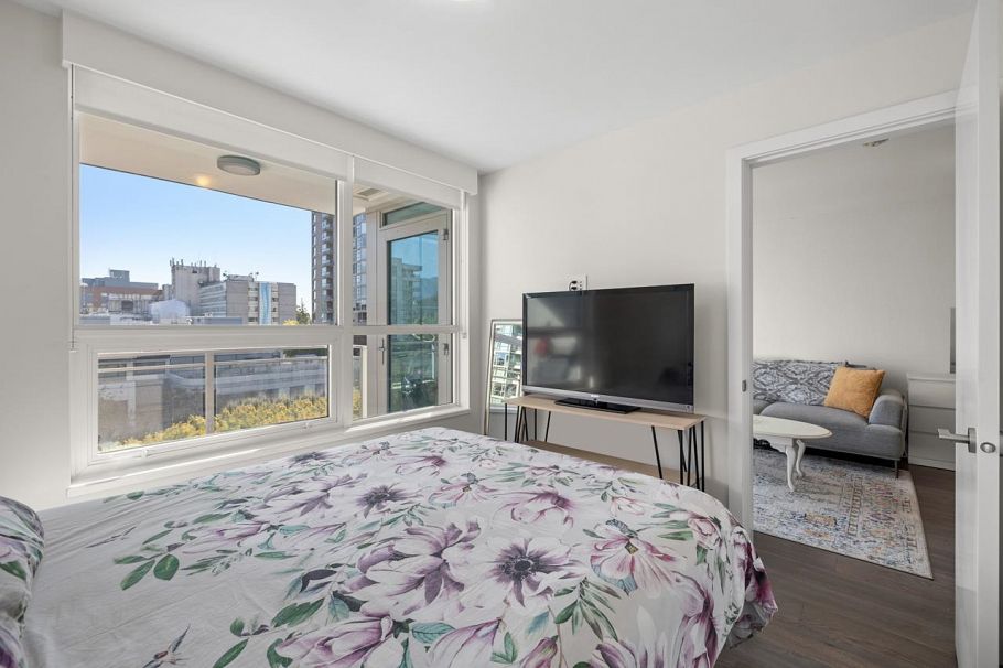 610 125 E 14th Street North Vancouver, BC - 15