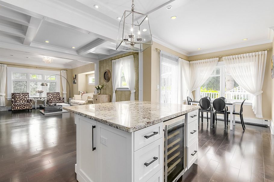 1926 W 17th Avenue Vancouver, BC - 9